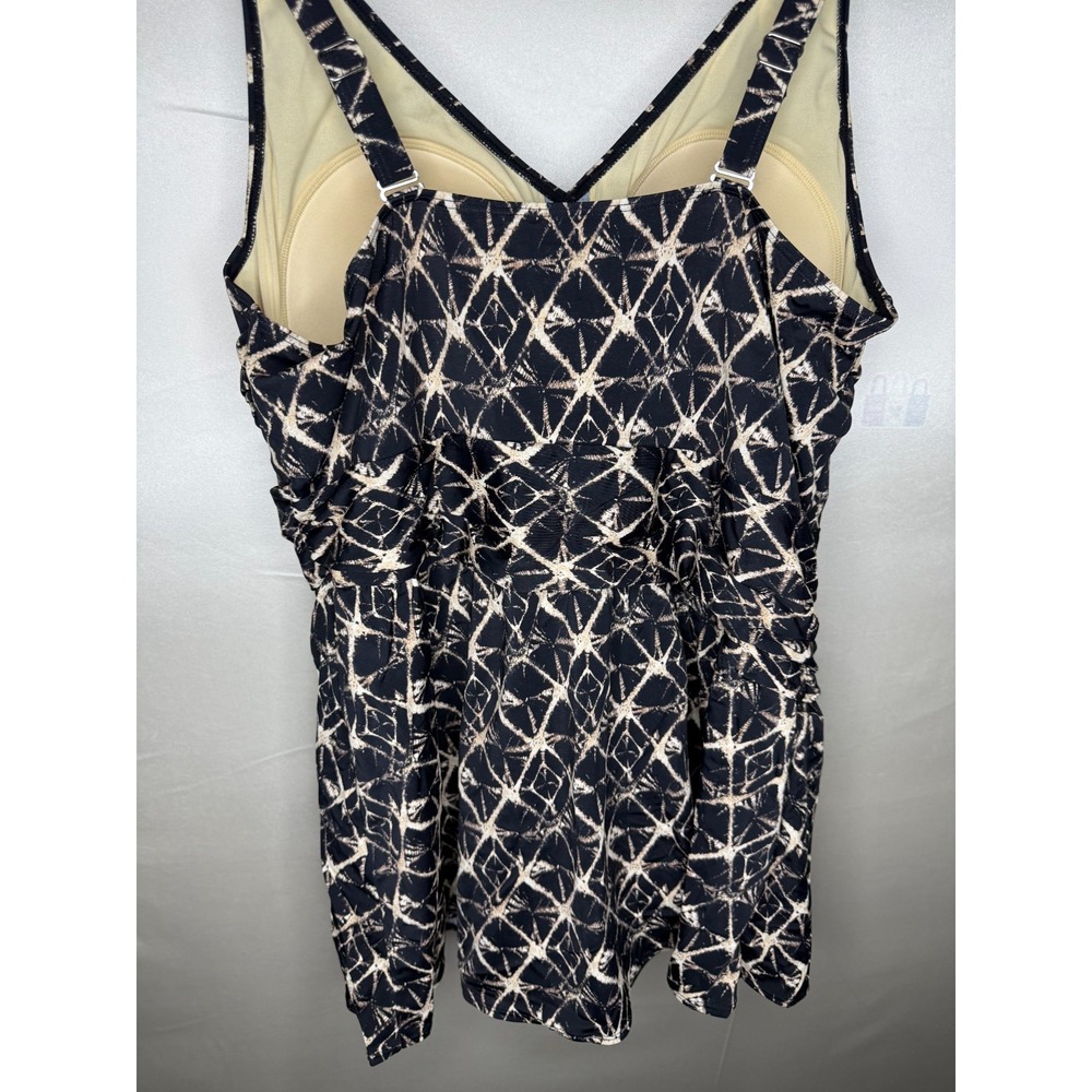 Denim & Co. Beach Petite V-Neck Ruched Waist Swim Dress Black ,Plus Petite 22 - Picture 10 of 10